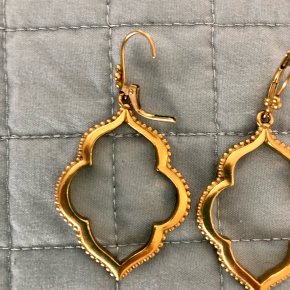 Fun boho glam goldtone earrings! - Picture 3 of 3